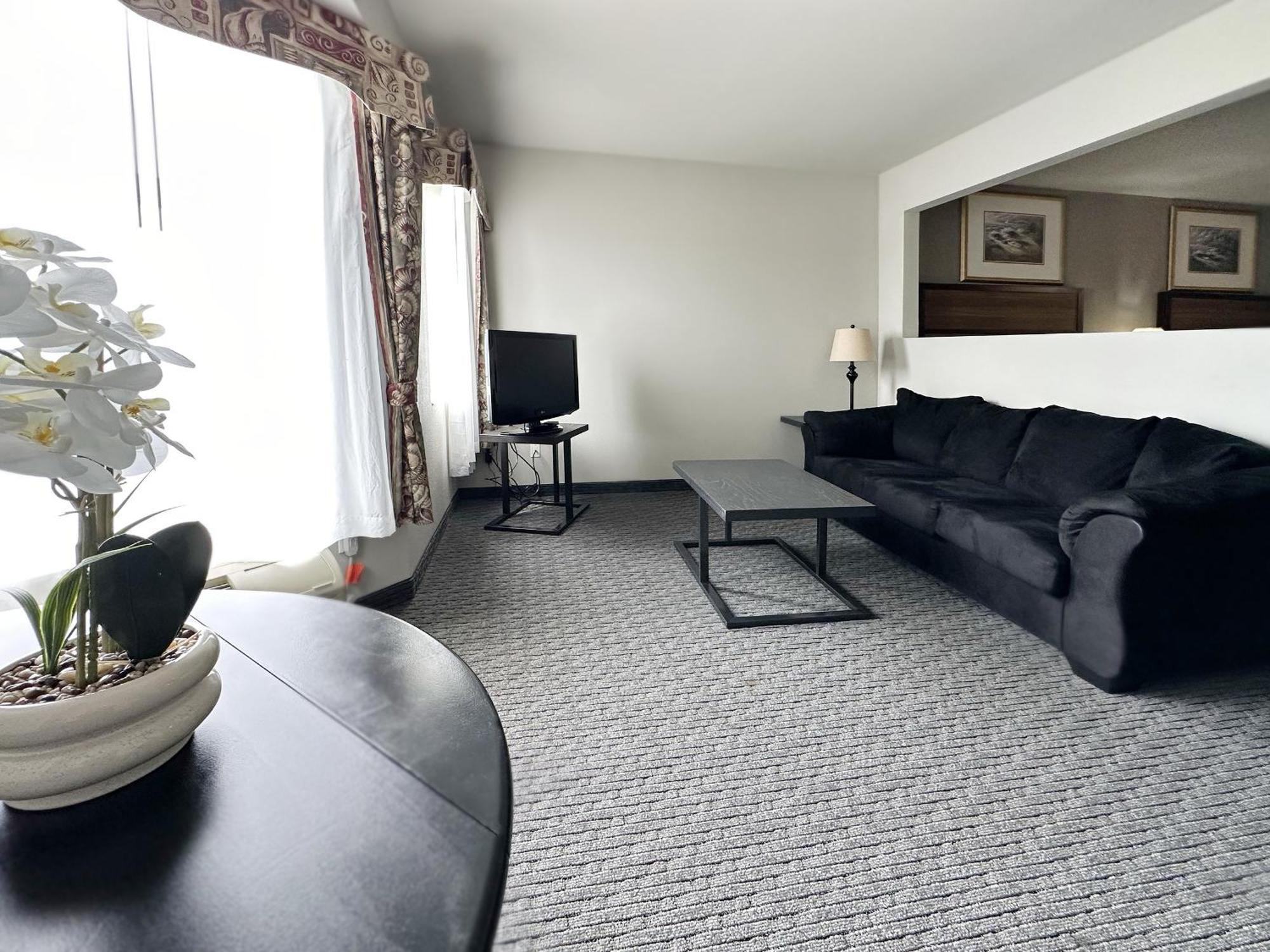 Hotel Bayvue Hotel, & 3*